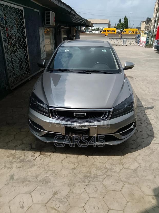 Geely Emgrand EC7 2021 Gray