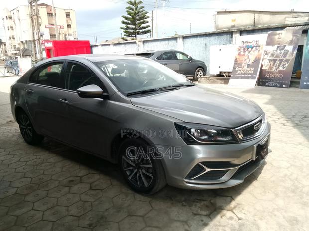 Geely Emgrand EC7 2021 Gray