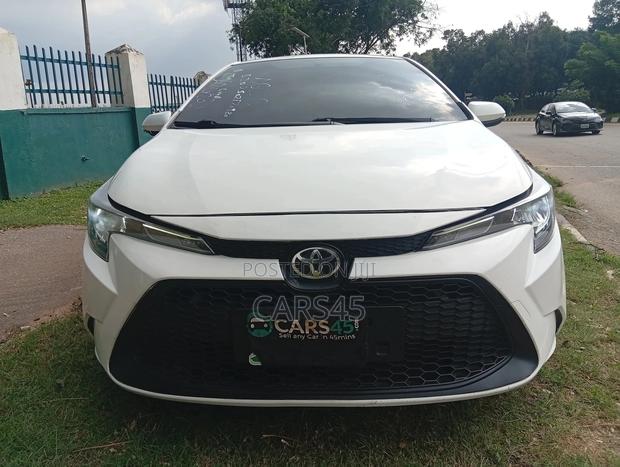 Toyota Corolla 2021 White