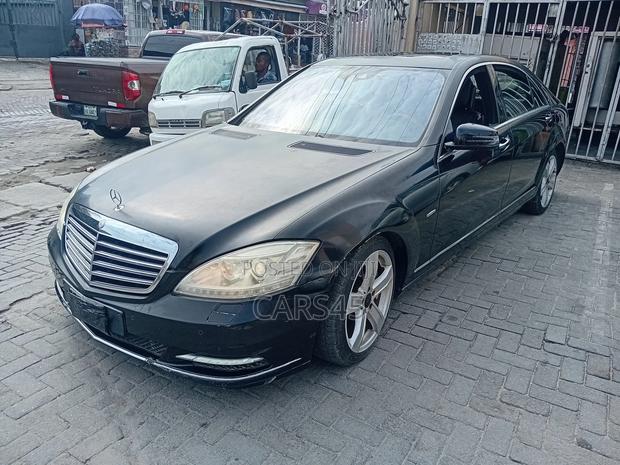 Mercedes-Benz S-Class 2011 Black