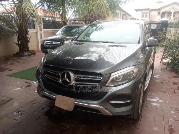 Mercedes-Benz GLE-Class 2018 Gray