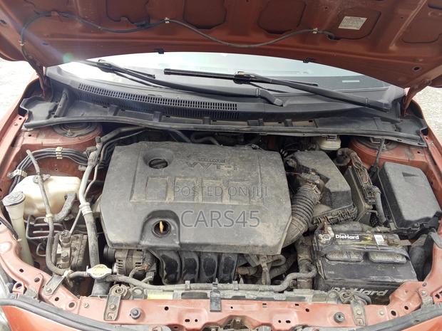 Toyota Corolla S Special Edition 4dr Sedan (1.8L 4cyl 4A) 2013 Orange