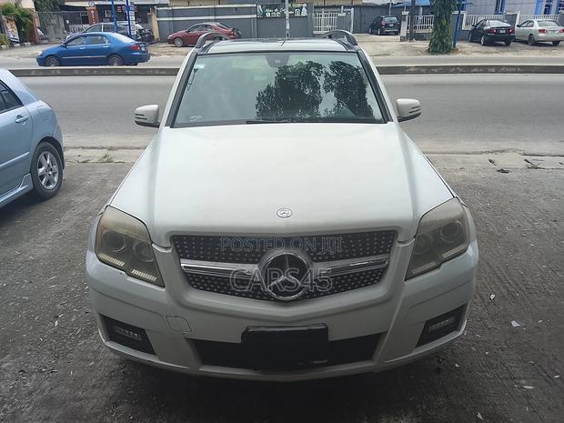 Mercedes-Benz GLK-Class 350 4MATIC 2011 White