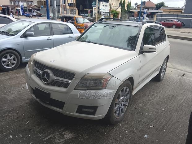 Mercedes-Benz GLK-Class 350 4MATIC 2011 White