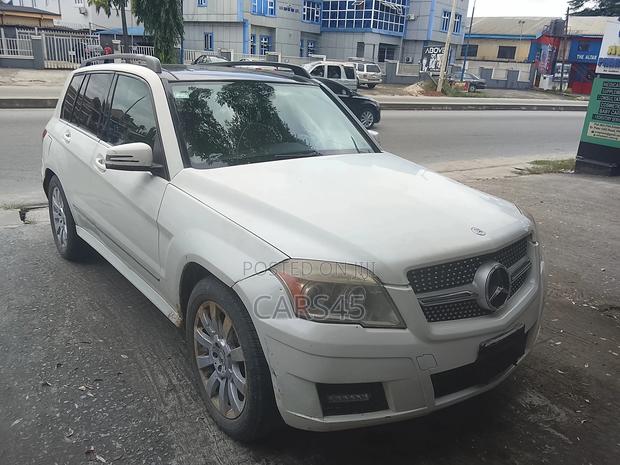 Mercedes-Benz GLK-Class 350 4MATIC 2011 White