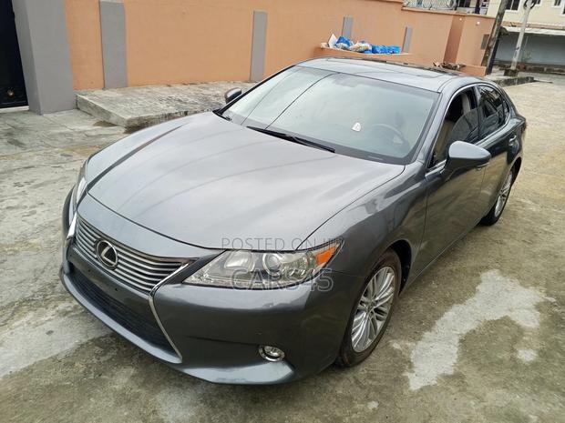 Lexus ES 2014 Gray