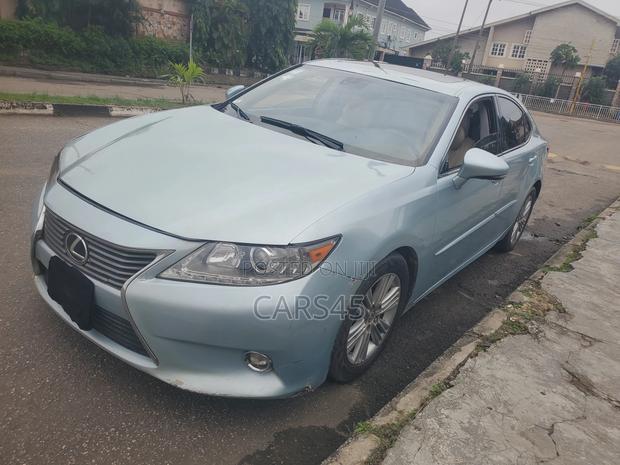 Lexus ES 350 FWD 2013 Blue