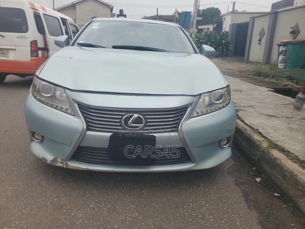 Lexus ES 350 FWD 2013 Blue