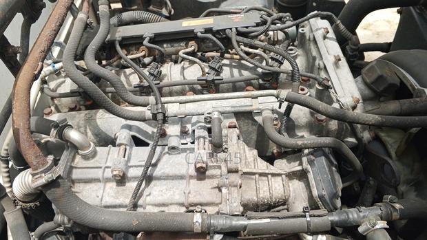 Mitsubishi Canter 2010 White