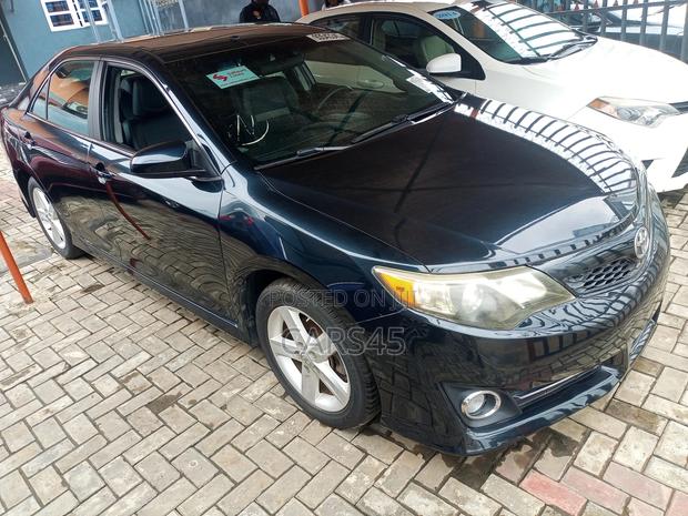 Toyota Camry 2014 Black