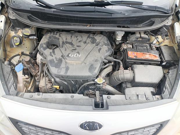 Kia Rio 2012 Silver