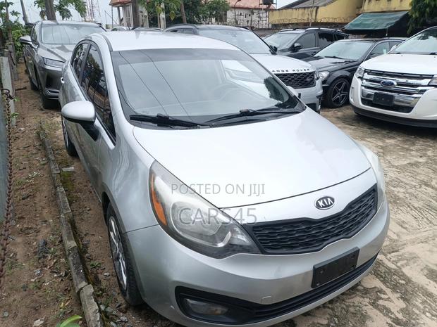 Kia Rio 2012 Silver