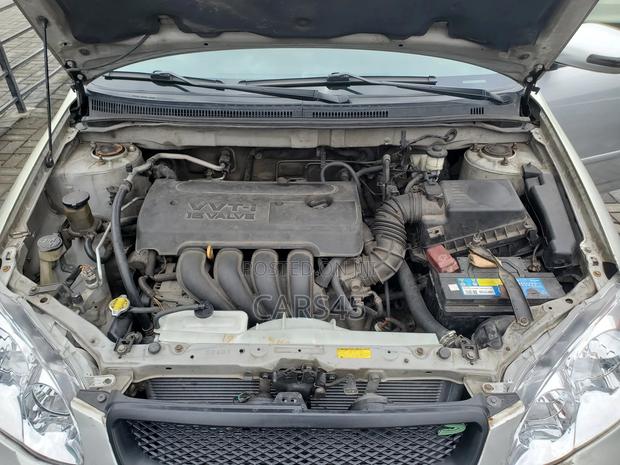 Toyota Corolla 2007 Silver