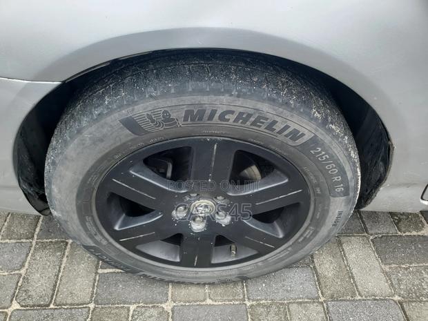 Toyota Corolla 2007 Silver
