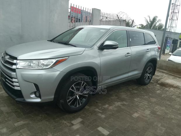 Toyota Highlander 2017 Silver