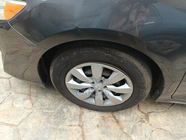 Toyota Camry 2012 Gray