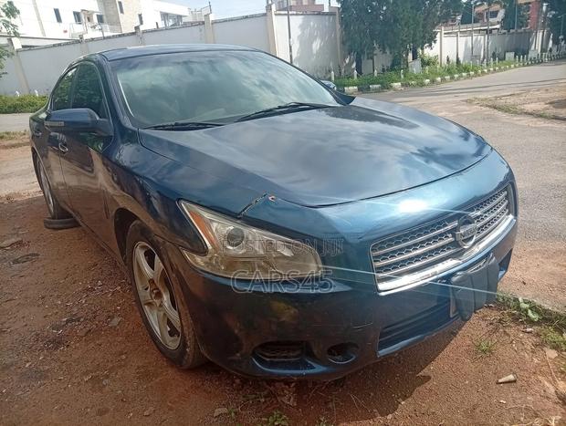 Nissan Maxima 2012 Blue