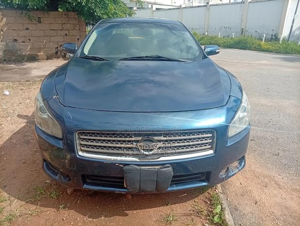 Nissan Maxima 2012 Blue