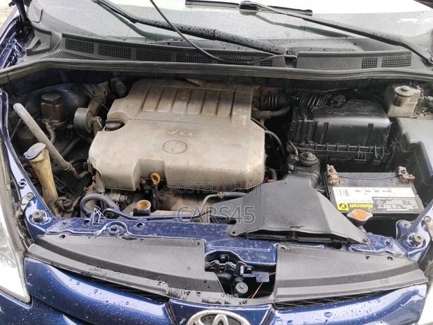 Toyota Sienna LE 2008 Blue
