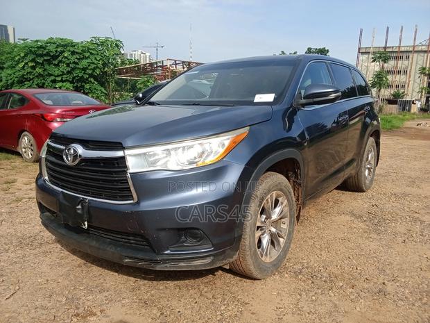 Toyota Highlander 2014 Blue