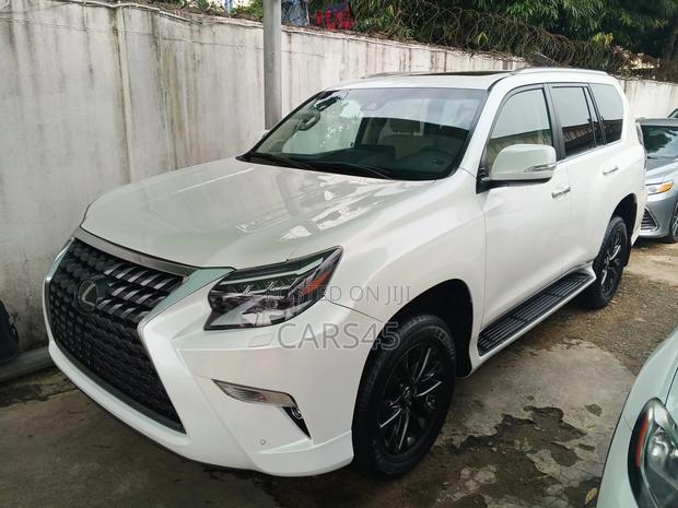 Lexus GX 2023 White