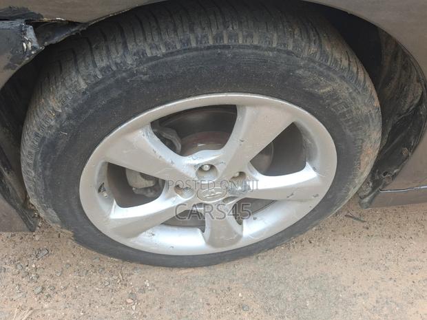 Toyota Camry 2007 Gray