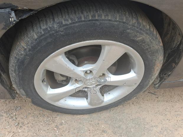 Toyota Camry 2007 Gray