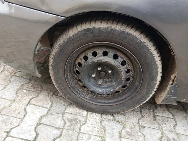 Toyota Corolla 2007 Gray