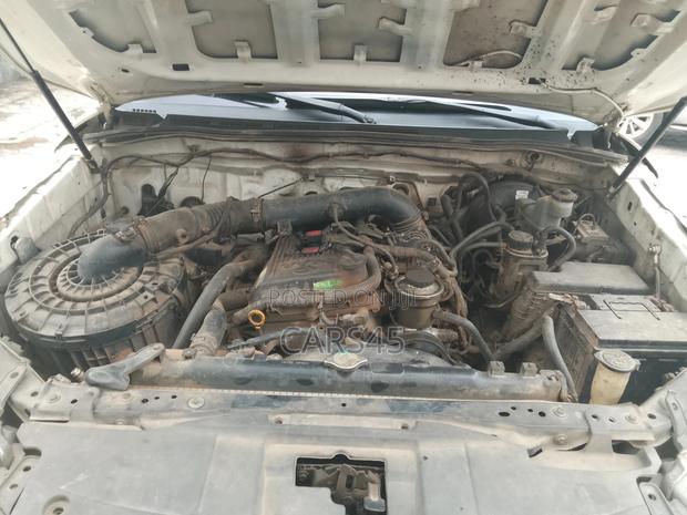 Toyota Hilux 2014 White