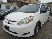 Toyota Sienna XLE FWD 2009 White for sale