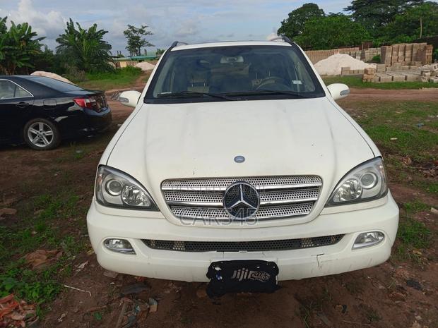 Mercedes-Benz M Class 2004 White