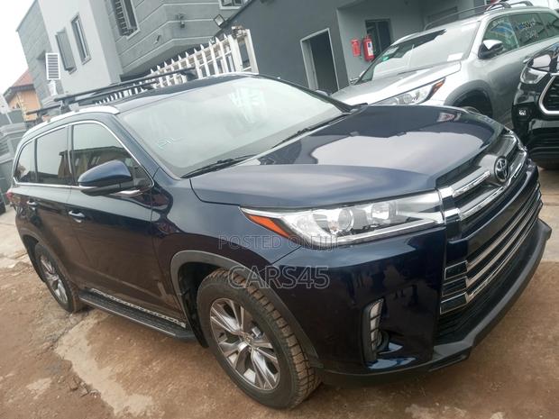 Toyota Highlander XLE 4dr SUV (3.5L 6cyl 6A) 2015 Blue