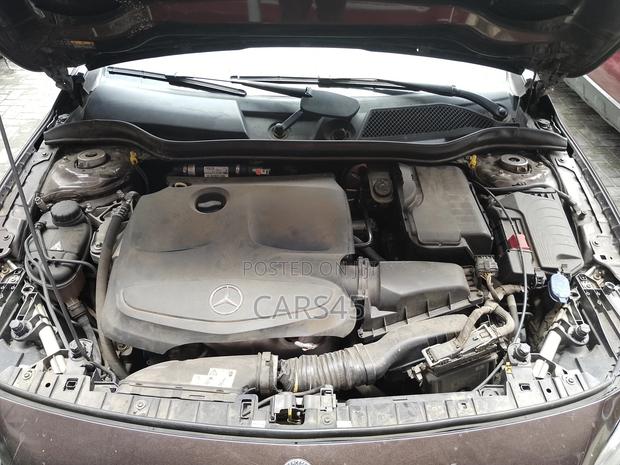 Mercedes-Benz GLA 250 2019 Brown