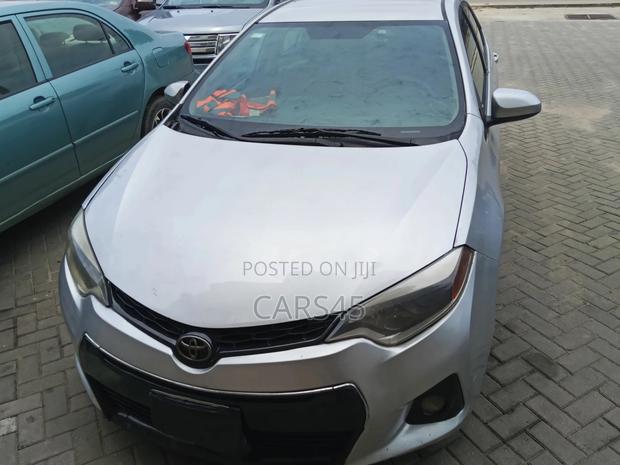 Toyota Corolla 2014 Silver
