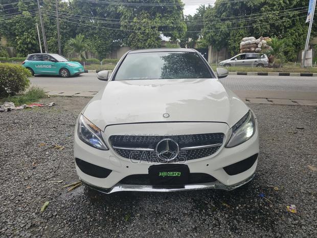 Mercedes-Benz C300 2015 White