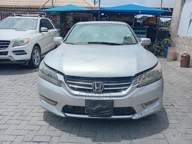 Honda Accord 2013 Silver