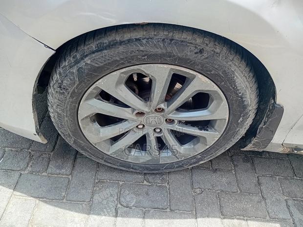 Honda Accord 2013 Silver
