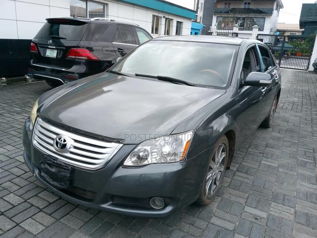 Toyota Avalon 2005 Gray