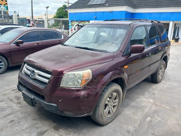 Honda Pilot 2005 Red