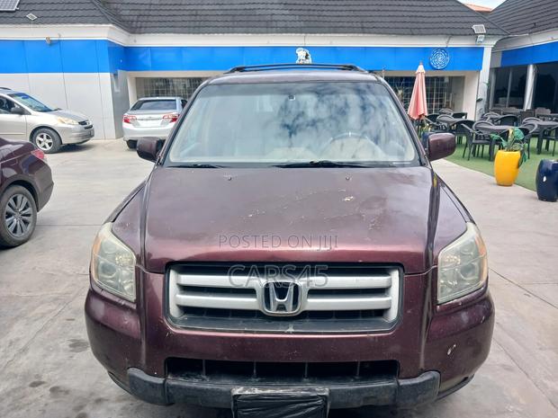 Honda Pilot 2005 Red
