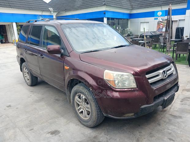 Honda Pilot 2005 Red