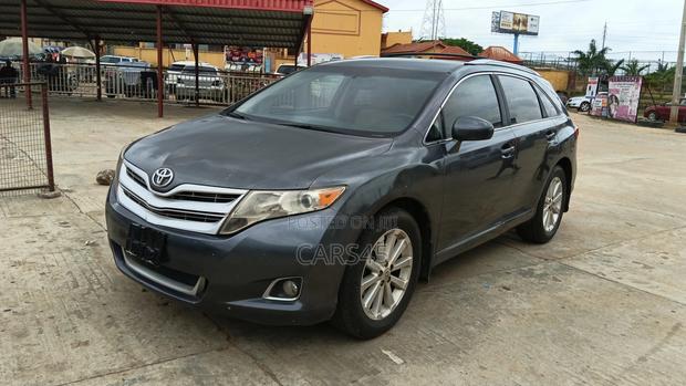 Toyota Venza 2011 Gray