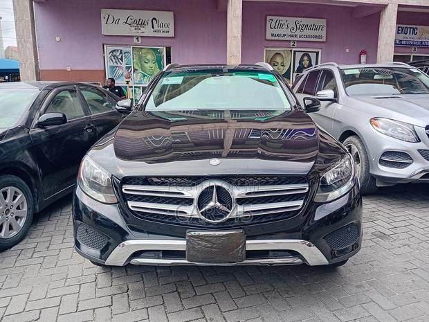 Mercedes-Benz GLC-Class 2017 Black