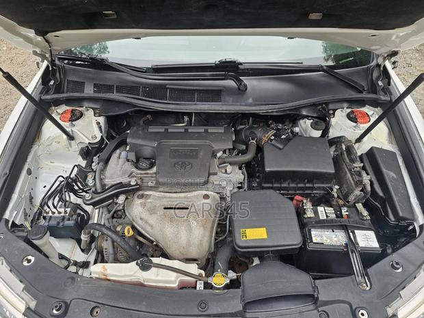 Toyota Camry 2014 White