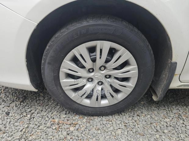 Toyota Camry 2014 White