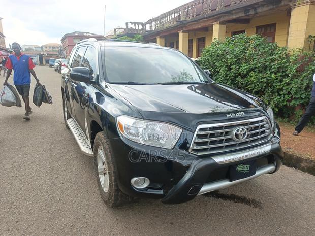 Toyota Highlander 2010 Black