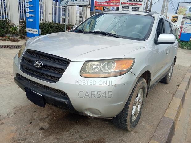 Hyundai Santa Fe 2007 Silver