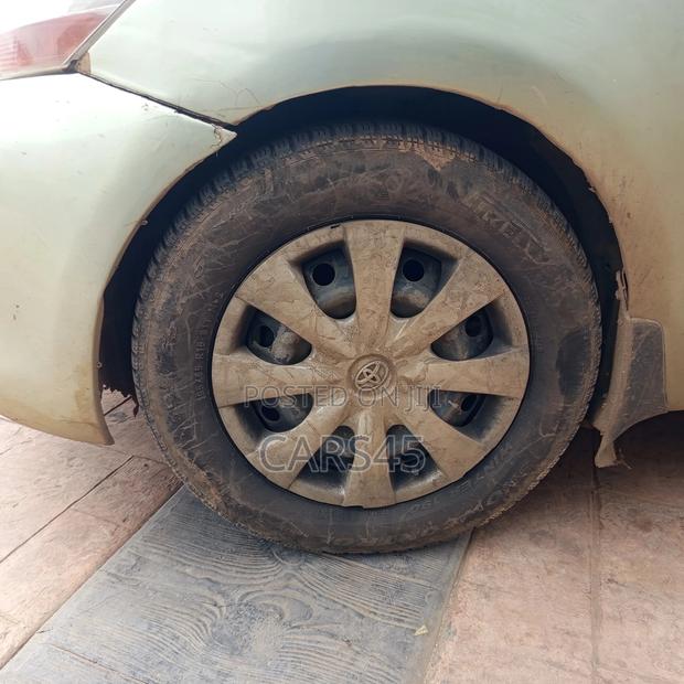 Toyota Yaris 2006 Green