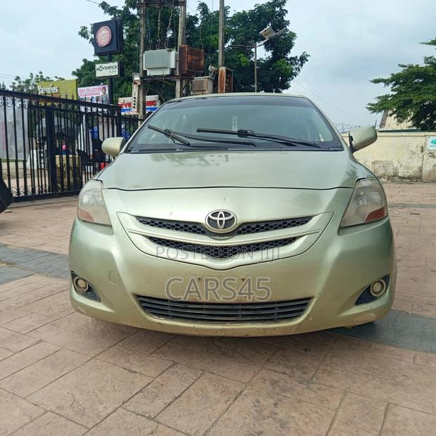 Toyota Yaris 2006 Green
