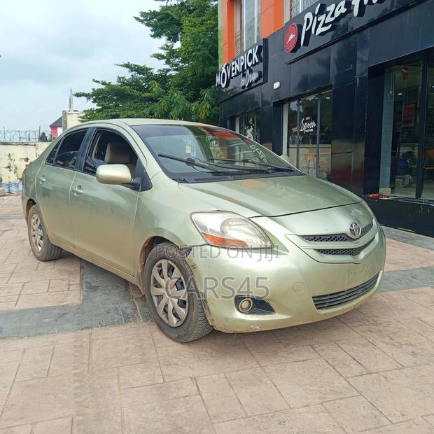Toyota Yaris 2006 Green